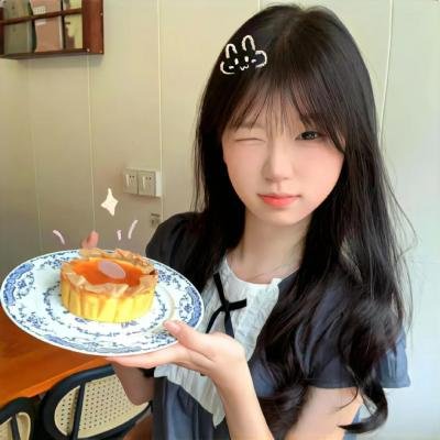 小伊奈的熊熊公仔